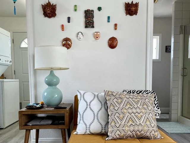 Dakota End Table - Image 14